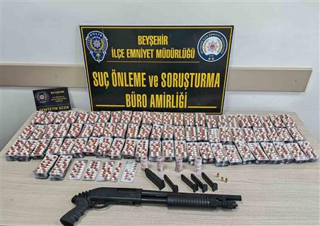 Konya’da polis ekiplerinden uyuşturucu operasyonu: 5 gözaltı