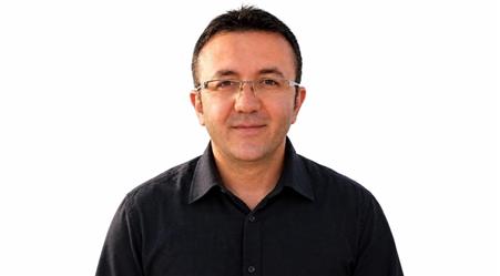 Ceviz toplarken yüksek gerilim akımına kapılan adam hayatını kaybetti