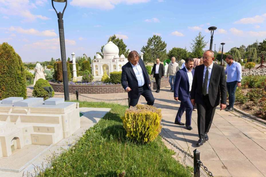80 Binde Devr-i Alem Parkı Yeniden Doğuyor!