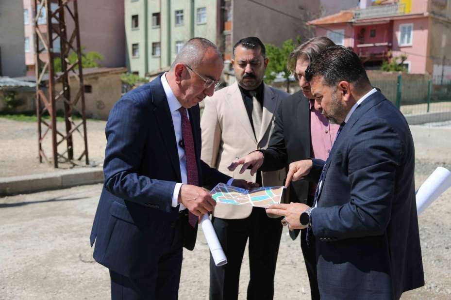 Meram'ın Yolları Genişliyor, Yeşil Alanları Çoğalıyor