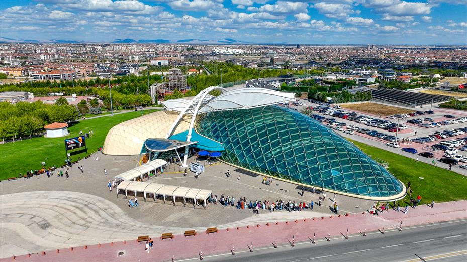 Başkan Pekyatırmacı'dan YKS Başarısı İçin Tebrik ve Selçuklu'ya Hoş Geldin Mesajı 