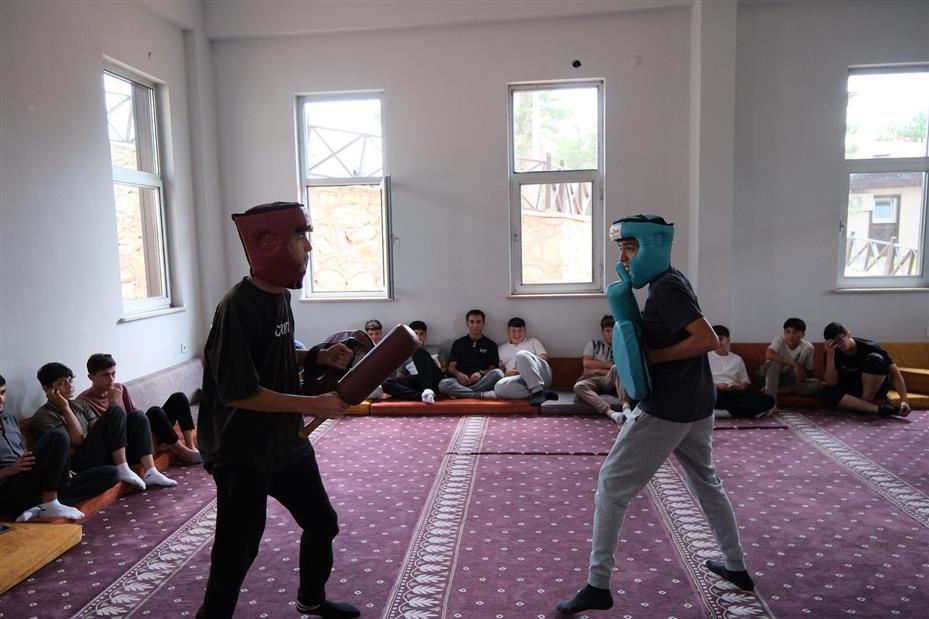 Karatay Gençlik Meclisi'nden Lise Öğrencilerine Unutulmaz Gençlik Kampı 