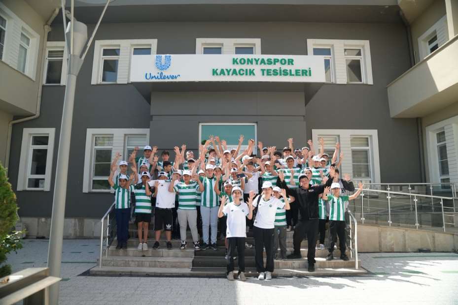 Minik Sporseverin Talebi Yerine Getirildi: Tümosan Konyaspor'la Buluştu