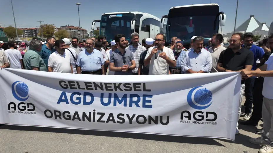 Gençler Kutsal Topraklara Uğurlandı