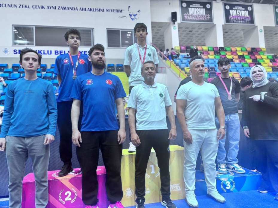 Karataylı Sporculardan Kick Boks Kupasında Büyük Başarı