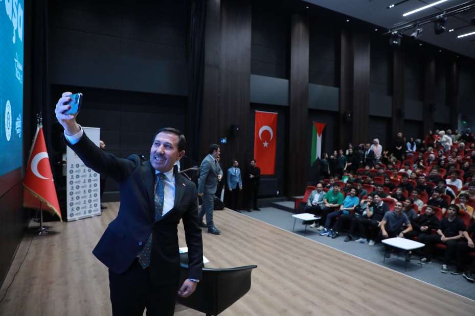 Karatay'ın Umudu Gençlikte