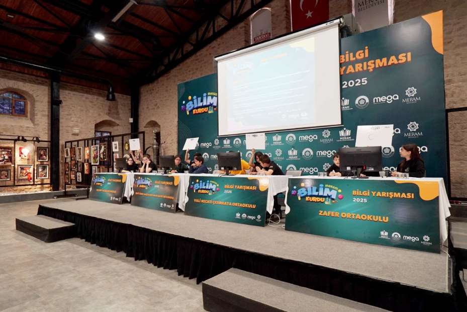 MEGA Bilim Kurdu Dergisi Bilgi Yarışmasının Finali Nefes Kesti