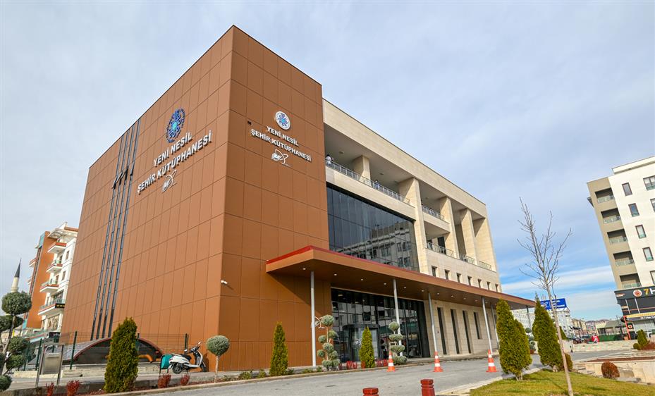 Başkan Pekyatırmacı'dan YKS Başarısı İçin Tebrik ve Selçuklu'ya Hoş Geldin Mesajı 