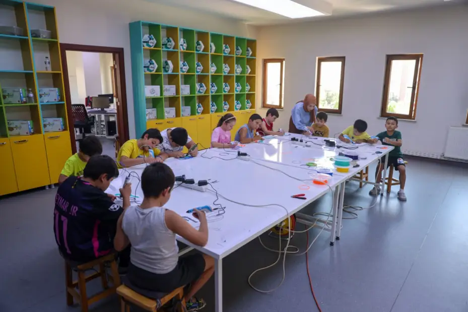 Başkan Pekyatırmacı'dan Selçuklu Sanat ve Tasarım Atölyesi'ne Ziyaret