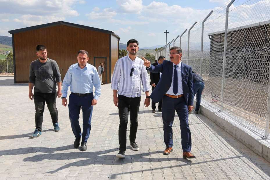 Meram Sahipsiz Hayvan Doğal Yaşam Alanı Türkiye'ye Örnek Oldu