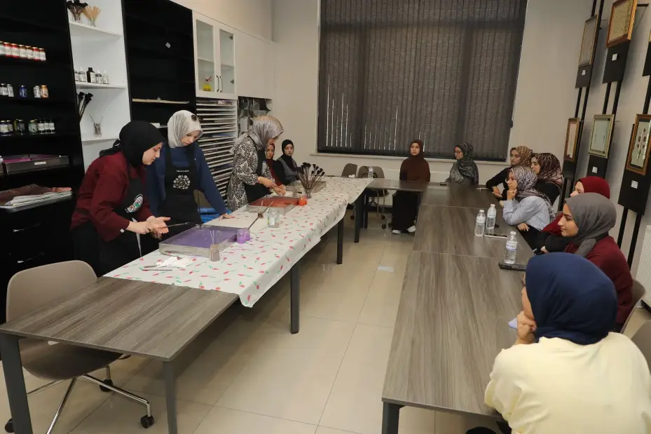 Karataylı Gençler Yazı Dolu Dolu Geçiriyor