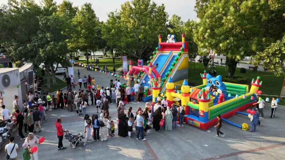 Kültürpark Çocuk Etkinlikleri Çocukların Yaz Tatiline Renk Katıyor