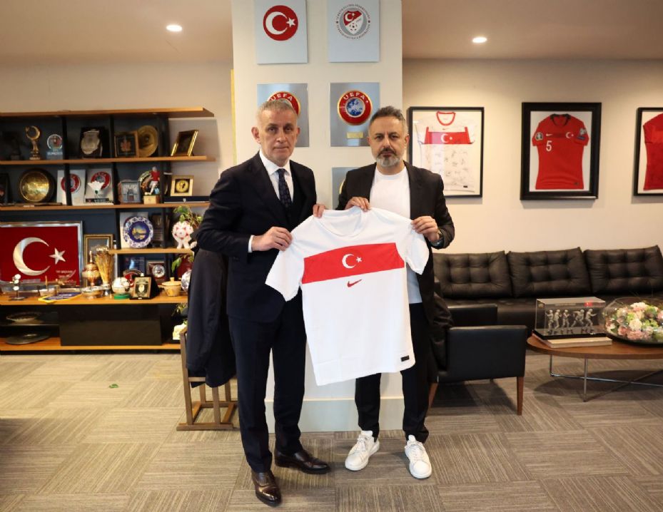 Konyaspor Başkanı Ömer Korkmaz TFF Başkanı İbrahim Ethem Hacıosmanoğlu'nu ziyaret etti 