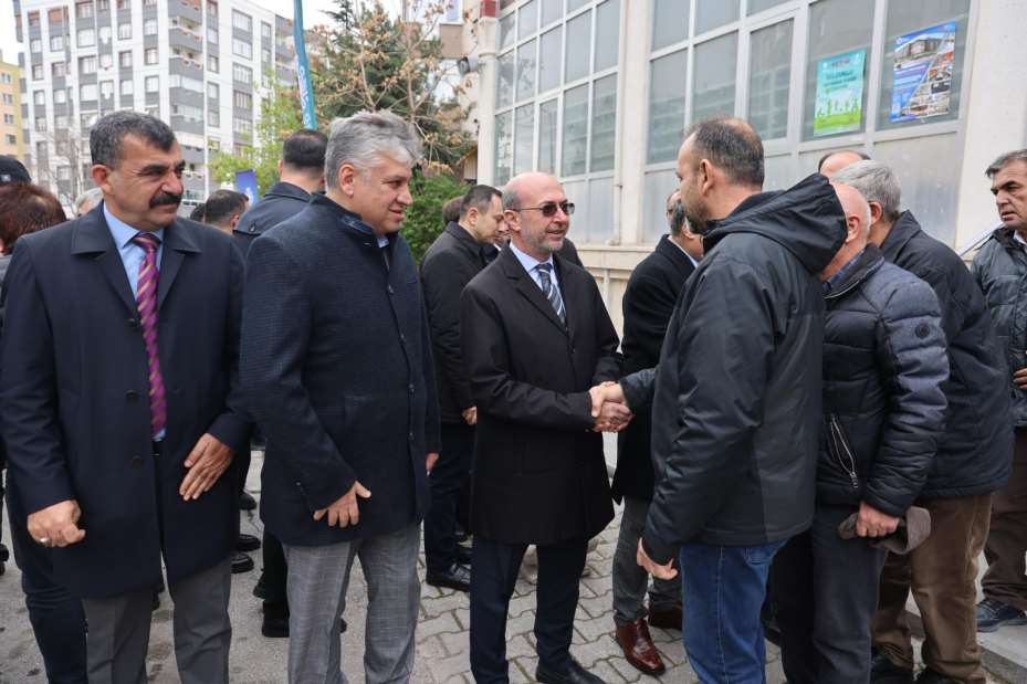 Başkan Altay ve Başkan Pekyatırmacı Nişantaş Mahallesi'nde Vatandaşlarla Buluştu