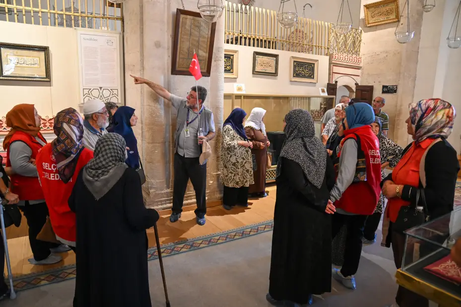 Selçuklu Belediyesi "Şehrimi Tanıyorum" Projesi İle Yaşlıları Ağırladı