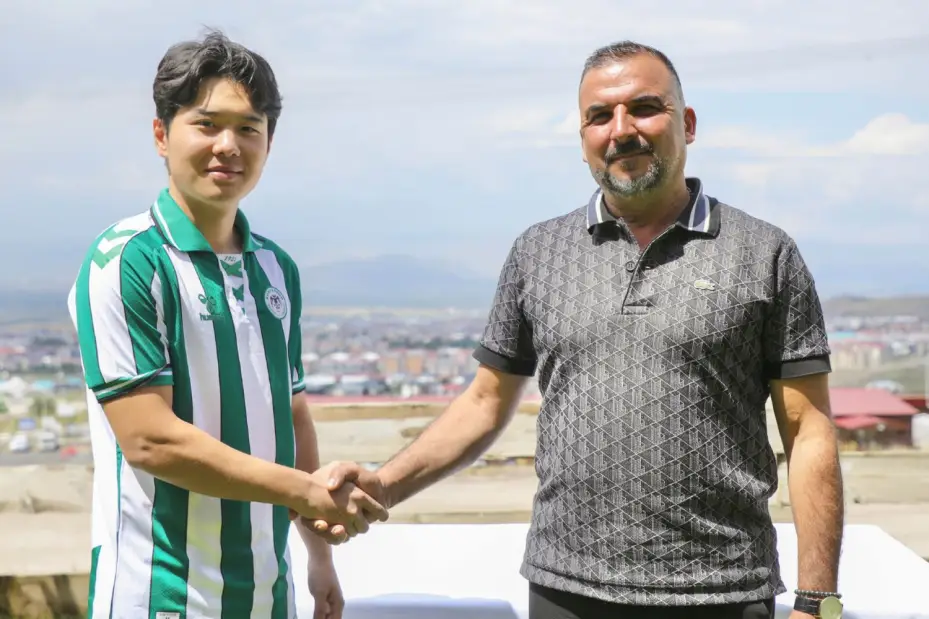 Konyaspor'a Yeni Transfer: Hoşgeldin Jin-Ho Jo