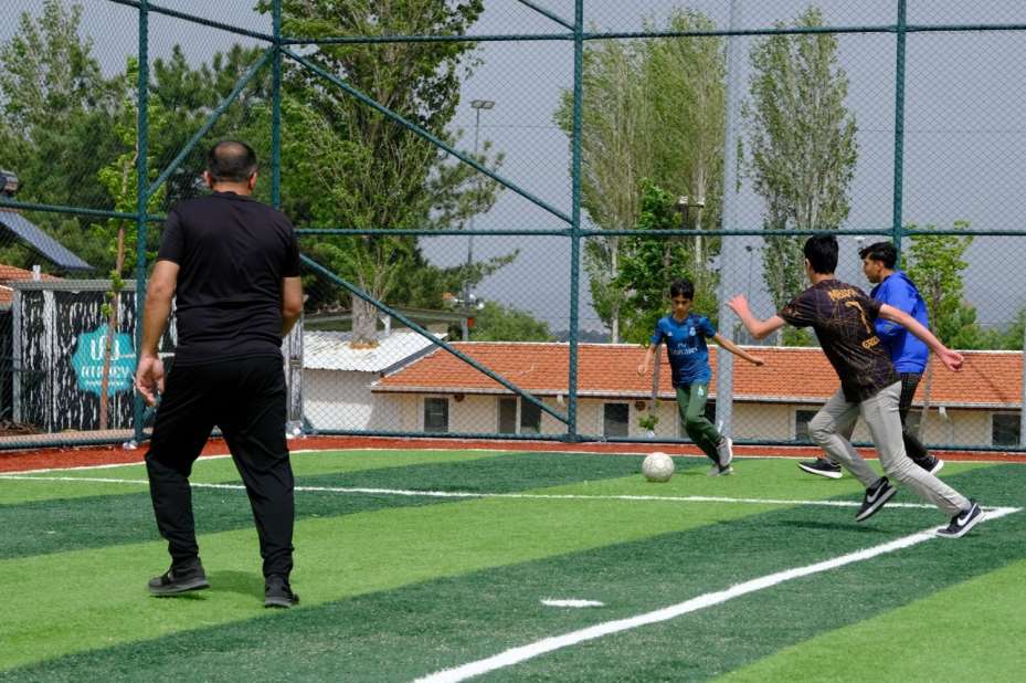 Konya Büyükşehir, Engelliler Haftası Etkinlikleriyle Gönülleri Fethediyor