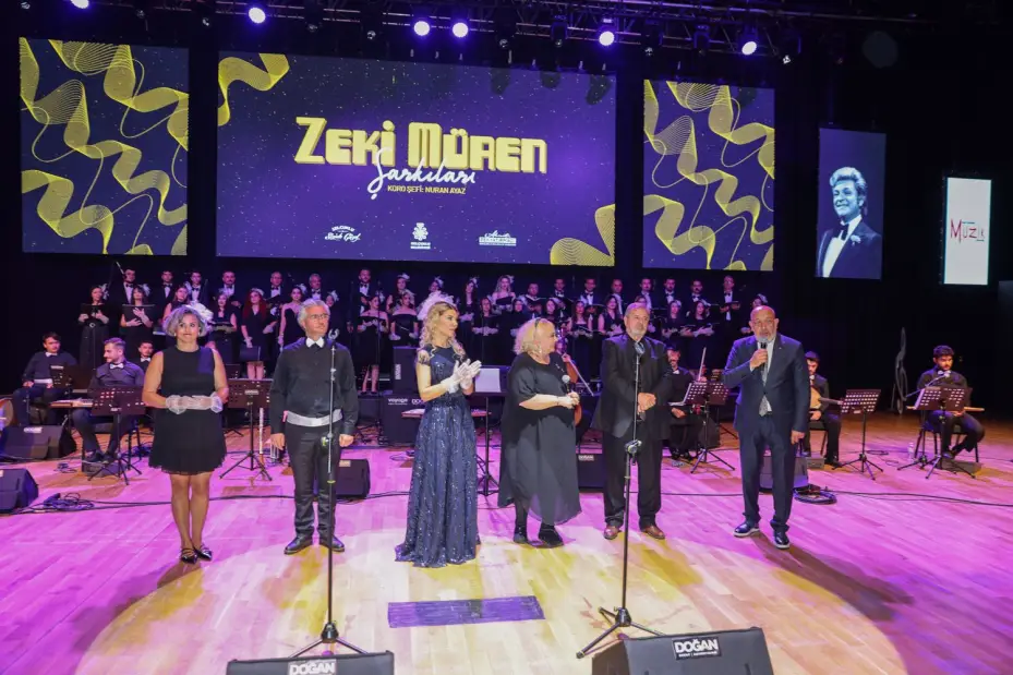 Selçuklu'da Sanat Akademisi Sanatseverlere Unutulmaz Bir Gece Yaşattı 