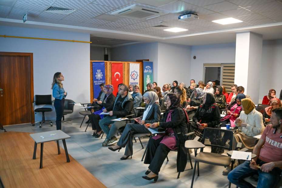 SAGEM'den Ebeveynlere "Sınav Kaygısı" Semineri