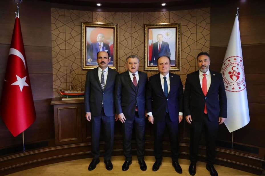 Ak Parti Konya Milletvekilleri ve Başkan Altay Ankara'da Bakanlarla Konya Projelerini İstişare Etti