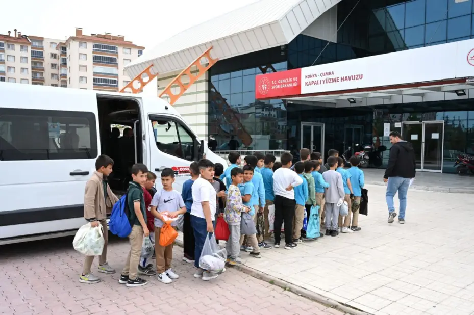 Başkan Altay: "6 İlçe'de 11.500 Üçüncü Sınıf Öğrencisine Yüzme Öğretiyoruz"