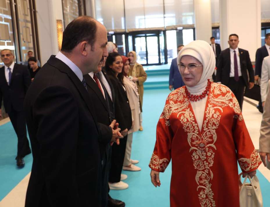Başkan Altay Uluslararası Aile Forumu'nda Büyükşehir'in Aile Odaklı Çalışmalarını Anlattı