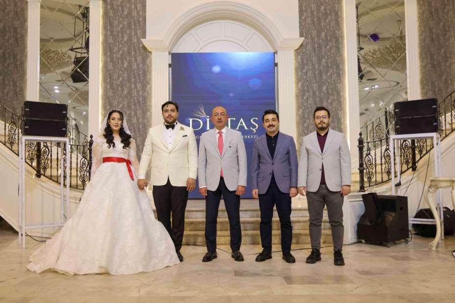 Başkan Kavuş'tan Hafta Sonunda Yoğun Düğün Mesaisi