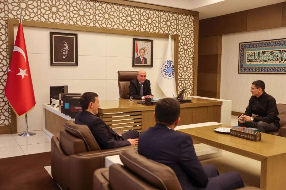 Özbekistanlı Heyetten Başkan Pekyatırmacı'ya Ziyaret