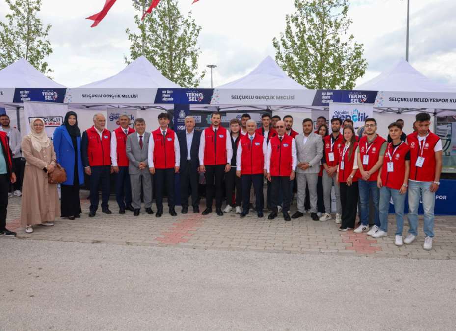 Selçuklu Tekno-sel Teknoloji ve Robot Yarışması Başladı