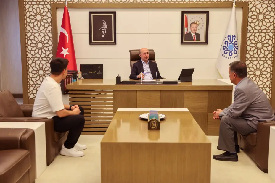 Başkan Pekyatırmacı Halk Günü'nde Vatandaşlarla Bir Araya Geldi