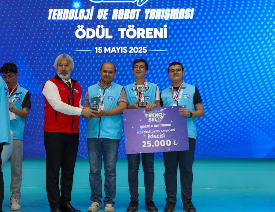 TEKNOSEL 2025 Ödül Töreni ile Son Buldu