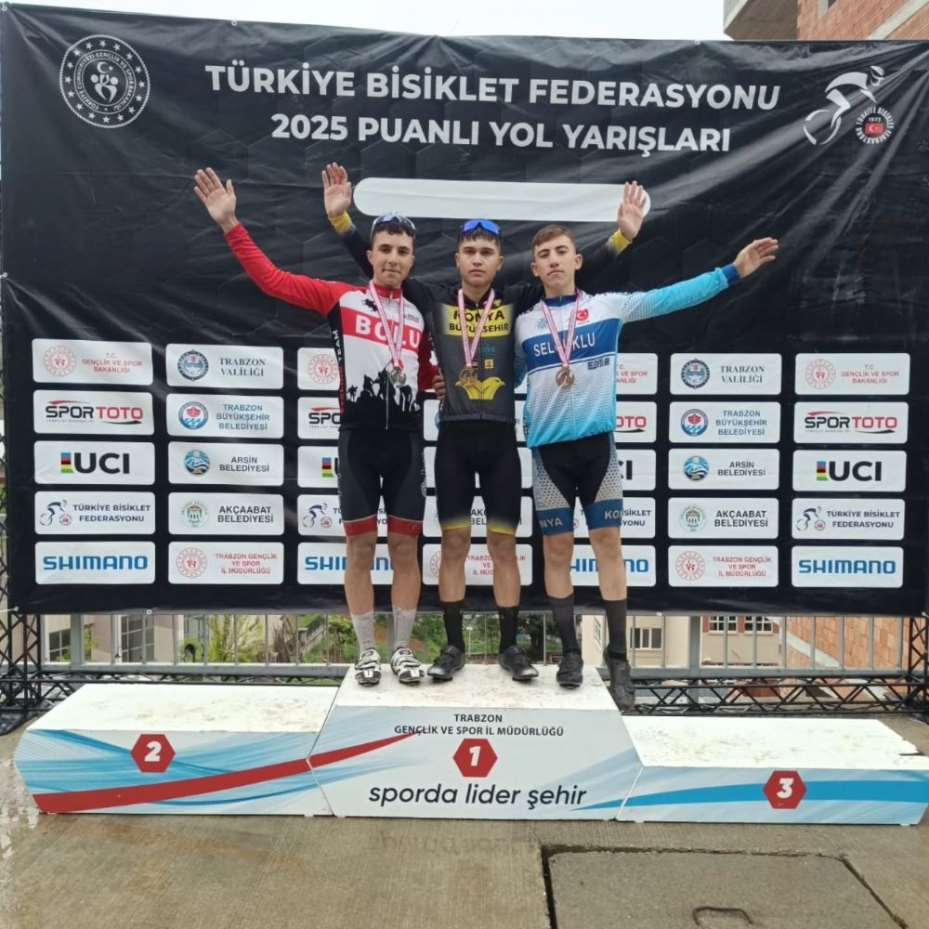 Büyükşehir Belediyespor Bisiklet Takımı, 4. Madalya Kazanarak Büyük Bir Başarıya İmza Attı