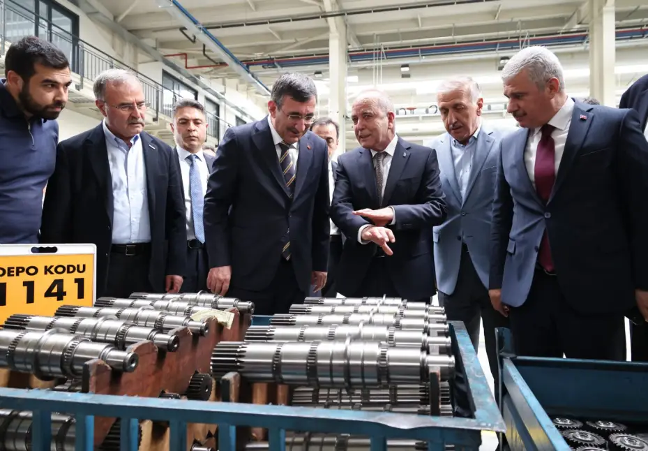 Başkan Büyükeğen, Cumhurbaşkanı Yardımcısı Yılmaz'dan Konya Sanayisine Destek İstedi