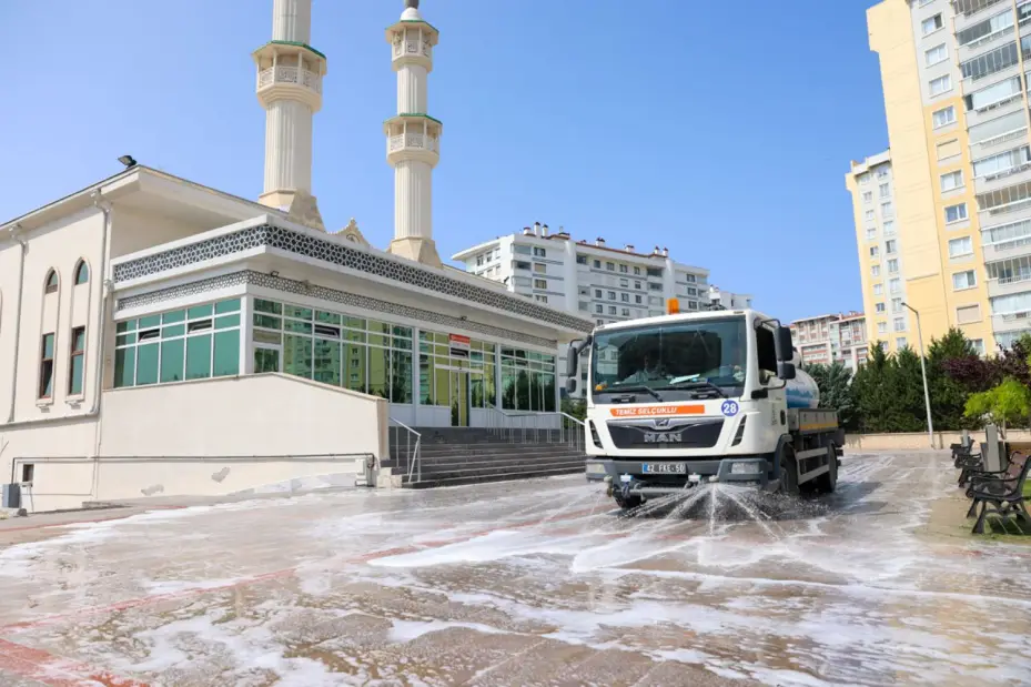 Selçuklu Belediyesi Bayram Öncesi Hazırlıklarını Tamamladı