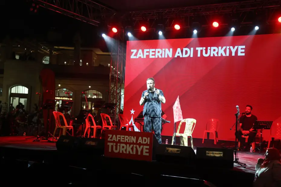 15 Temmuz'un 9.Yılında Konyalılar Mevlana Meydanı'nda Buluştu 