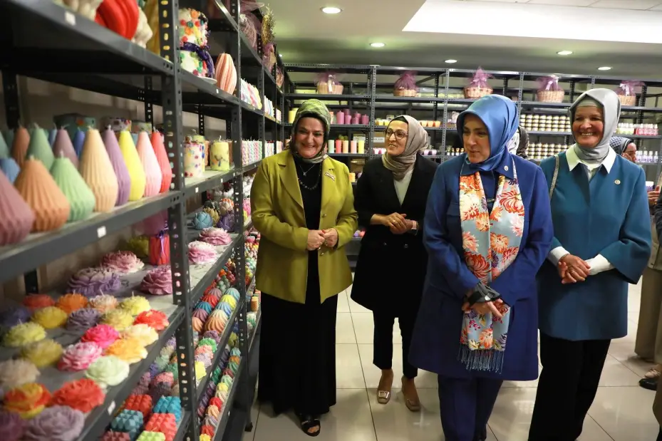 Ak Parti Kadın Kolları Genel Başkanı Tuğba Işık Ercan'dan Atölye Karatay'a Tam Destek 