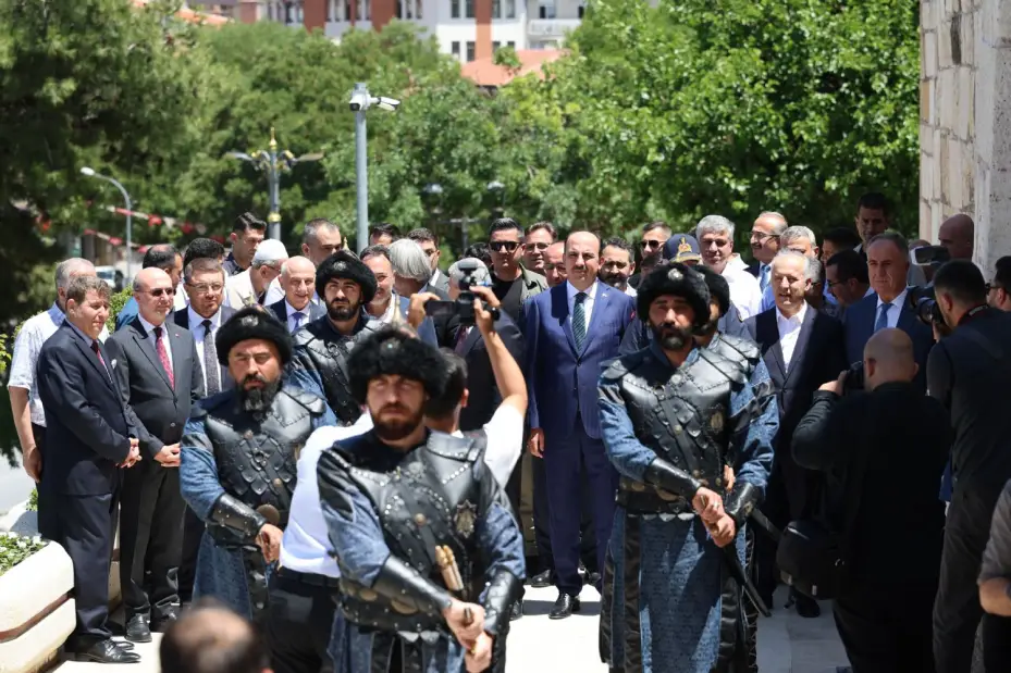 Konya'nın Darülmülk Oluşunun 928. Yıl Dönümü Kutlamaları Başladı