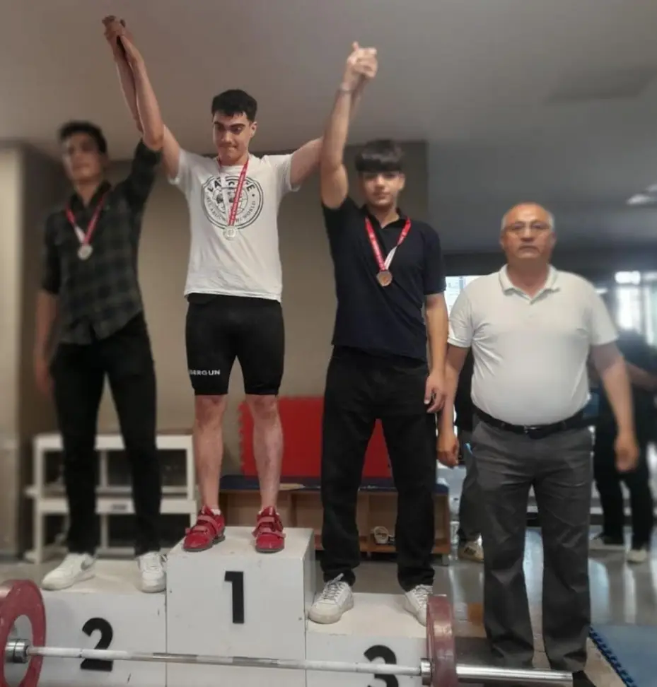 Karatay Belediyespor, Gençlik Kupası'nda Büyük Başarı Elde Etti