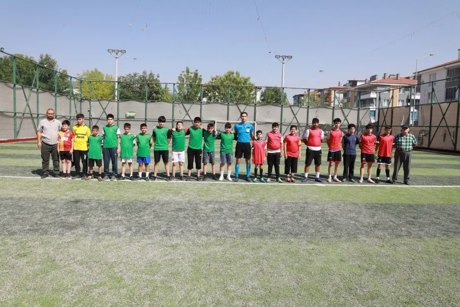 Karatay'da Camiler ve Kur'an Kursları Futbol Turnuvası Başladı