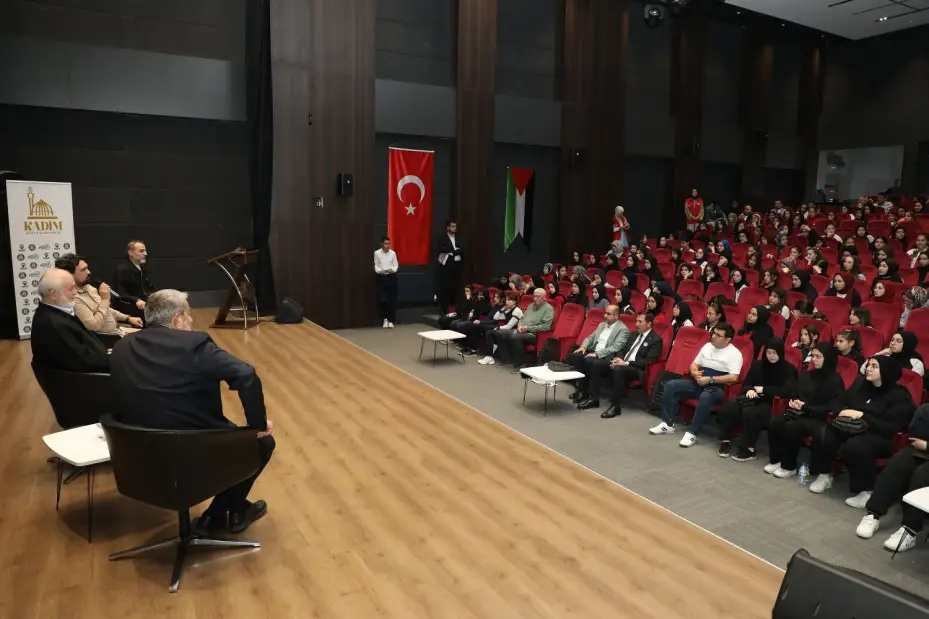 Başkan Kılca, Öğrencilerle Kudüs Filmini İzledi