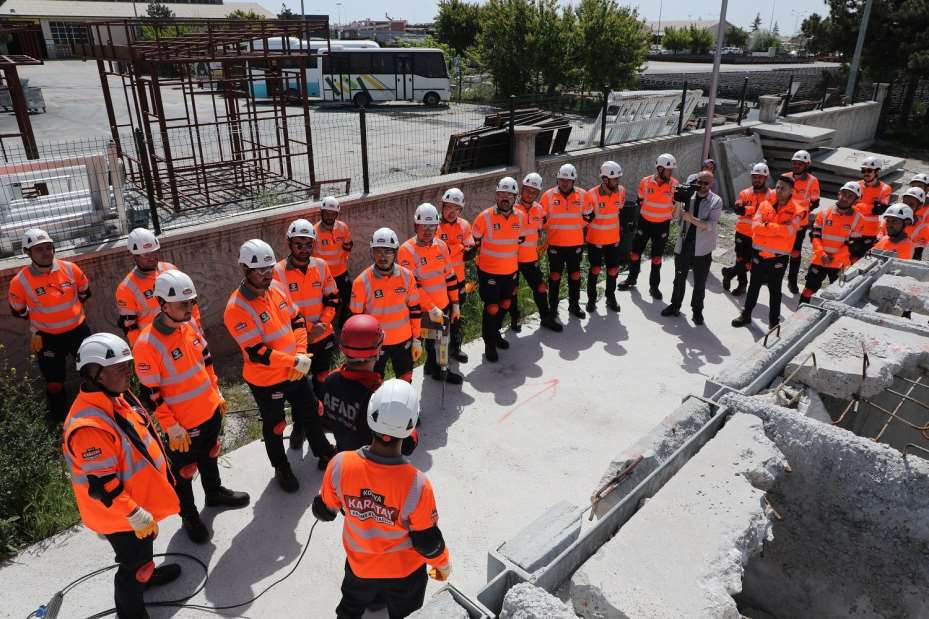 Karatay Arama ve Kurtarma Ekibine Uzman Eğitimi
