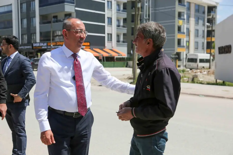 Hasanköy Caddesi Yeni Bir Çehreye Kavuşuyor