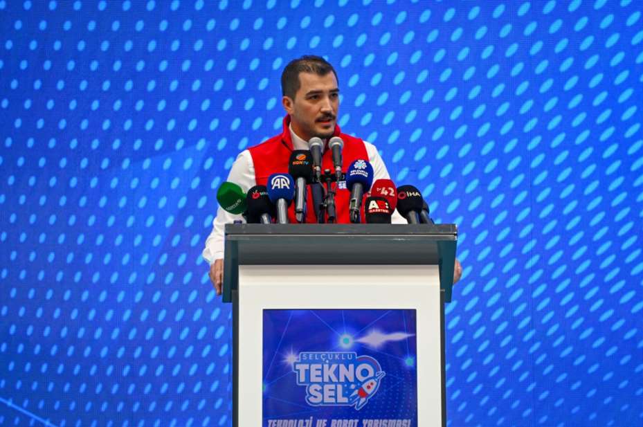 Selçuklu Tekno-sel Teknoloji ve Robot Yarışması Başladı