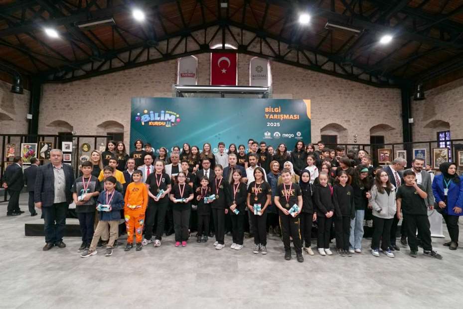 MEGA Bilim Kurdu Dergisi Bilgi Yarışmasının Finali Nefes Kesti