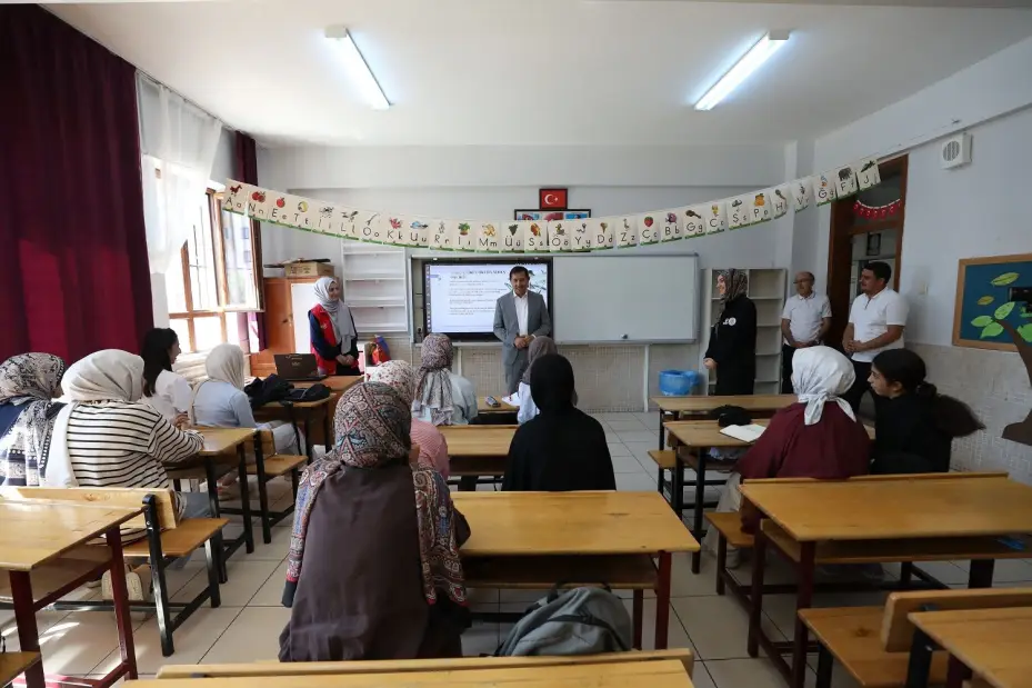 Başkan Kılca' dan Yaz Kurslarına ve Okullarına Ziyaret