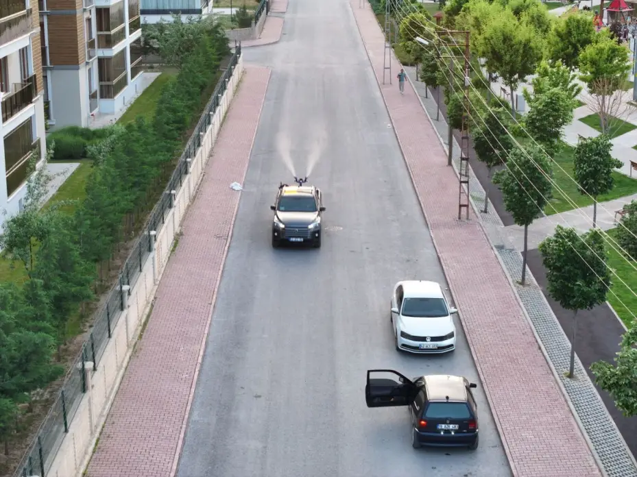 Karatay Belediyesi'nden Bayram Öncesi İlaçlama Mesaisi