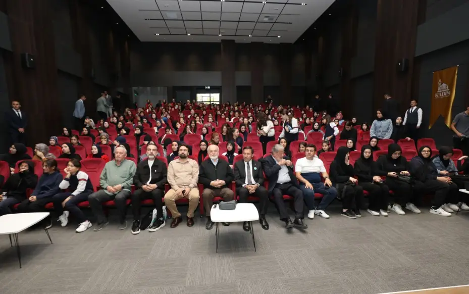 Başkan Kılca, Öğrencilerle Kudüs Filmini İzledi
