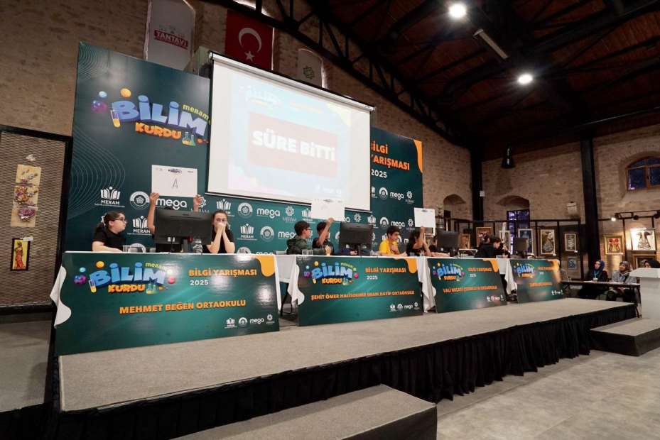 MEGA Bilim Kurdu Dergisi Bilgi Yarışmasının Finali Nefes Kesti