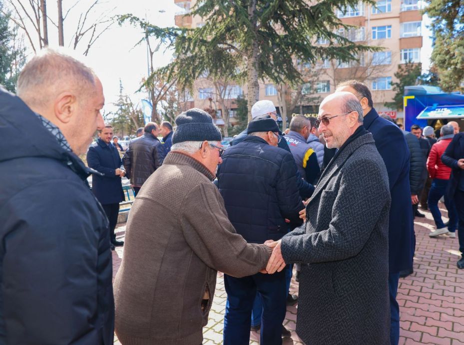 Başkan Pekyatırmacı Bedir Mahallesi'nde Vatandaşlarla Bir Araya Geldi  