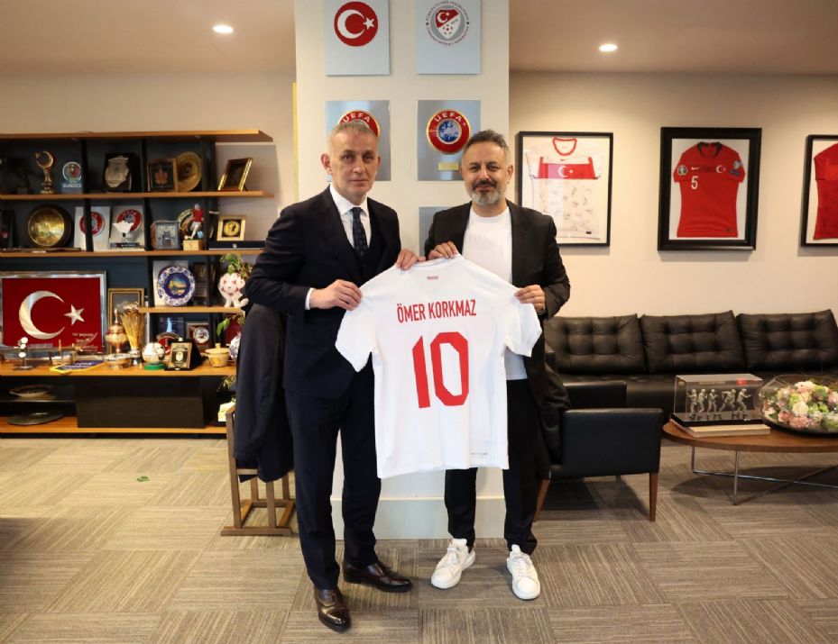 Konyaspor Başkanı Ömer Korkmaz TFF Başkanı İbrahim Ethem Hacıosmanoğlu'nu ziyaret etti 